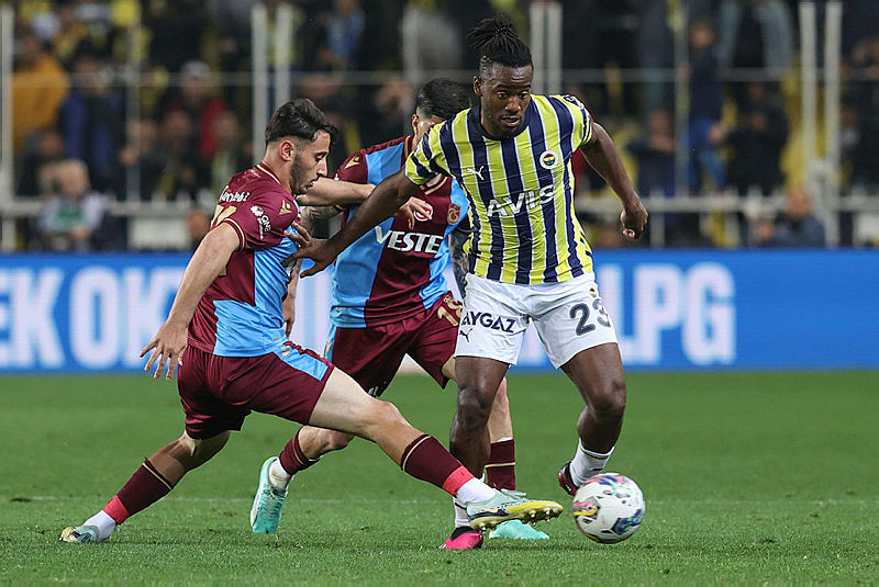 Spor yazarları Fenerbahçe - Trabzonspor maçını yorumladı!