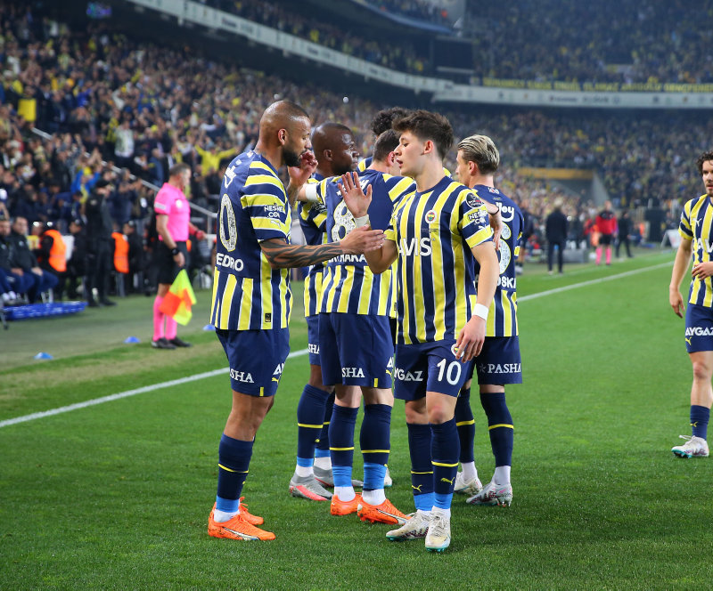 Jorge Jesus’tan yıldız isme kesik! İşte Fenerbahçe’nin Sivasspor maçı 11’i
