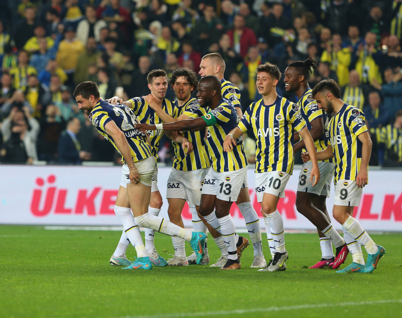 Jorge Jesus’tan yıldız isme kesik! İşte Fenerbahçe’nin Sivasspor maçı 11’i