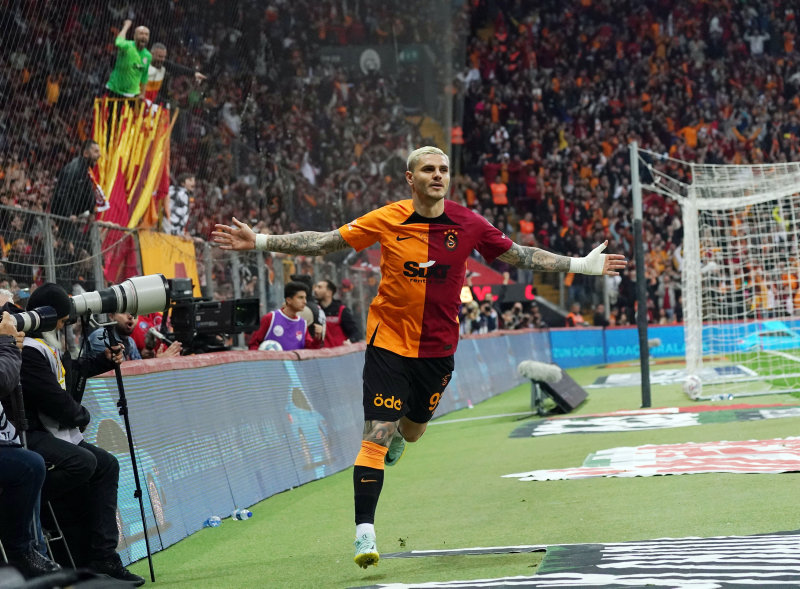 Transferde mutlu son! Mauro Icardi Galatasaray’da kalıyor