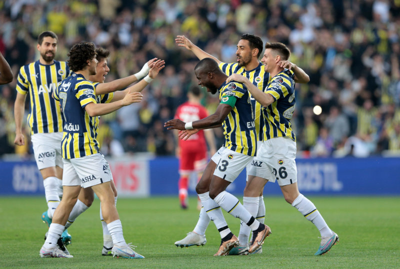 TRANSFER HABERİ | Fenerbahçe’de B planı devreye giriyor! Enner Valencia’nın yerine...