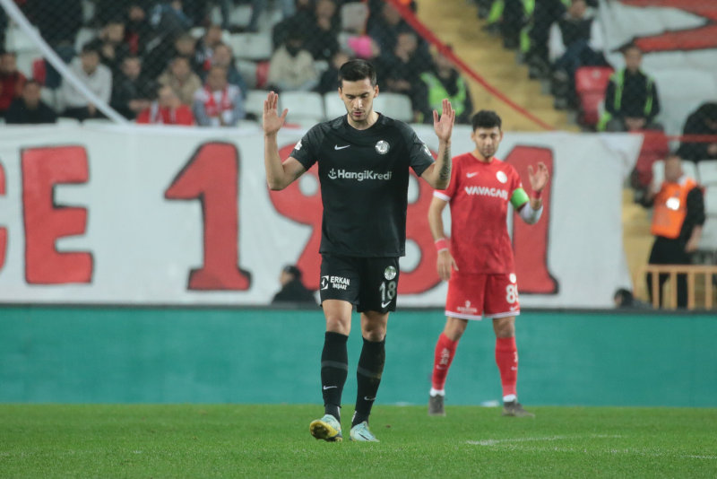 TRANSFER HABERLERİ: Fenerbahçe’de Serdar Dursun’la yollar ayrılıyor! Yerine gelecek isim...