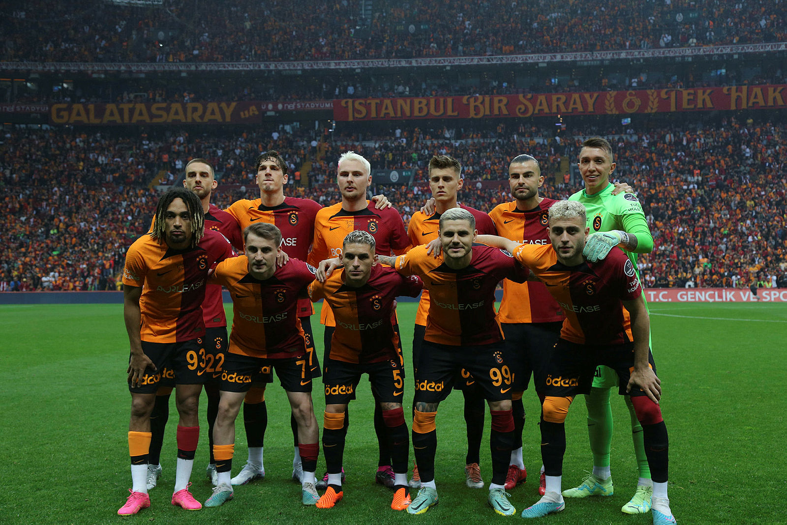 TRANSFER HABERİ: Galatasaray’da sürpriz karar! Yunus Akgün’ün yerine geliyor