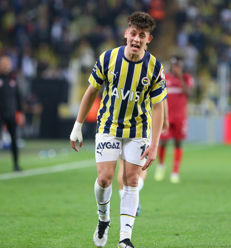 SON DAKİKA FENERBAHÇE TRANSFER HABERİ: Dünya devinden Arda Güler çıkarması! Türkiye’ye geldiler