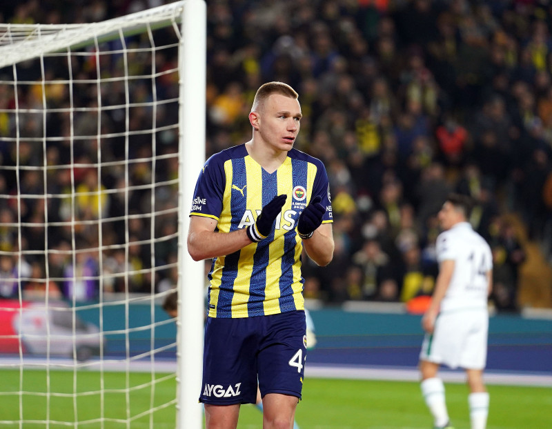 TRANSFER HABERİ: İspanyollardan Fenerbahçeli yıldıza kanca! Herkes Arda Güler derken...