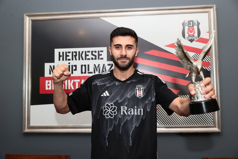 Beşiktaş ve Fenerbahçe transferde karşı karşıya! Yıldız isim...