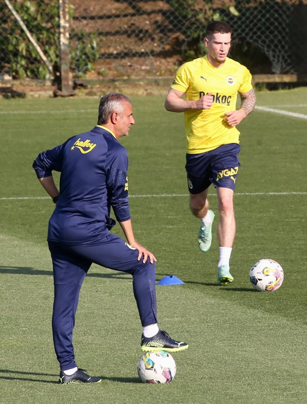 FENERBAHÇE HABERLERİ: İsmail Kartal’dan Arda Güler ve transfer sözleri!