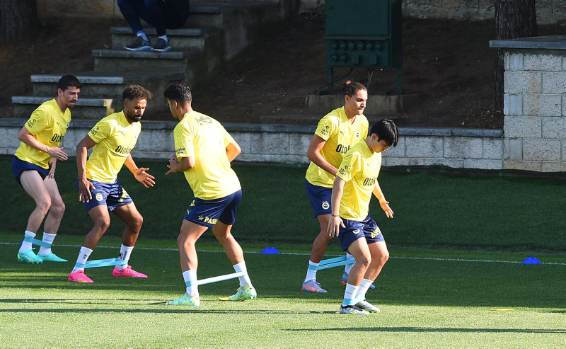TRANSFER HABERİ: Mert Müldür Fenerbahçe’ye yakın! Sassuolo’nun istediği bonservis...