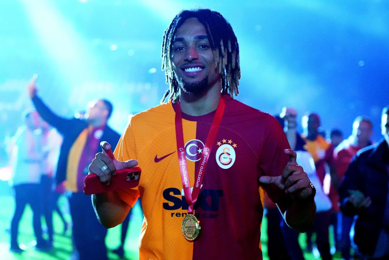 GALATASARAY TRANSFER HABERLERİ: Sacha Boey’da alternatif hazır! İlk teklif yapıldı