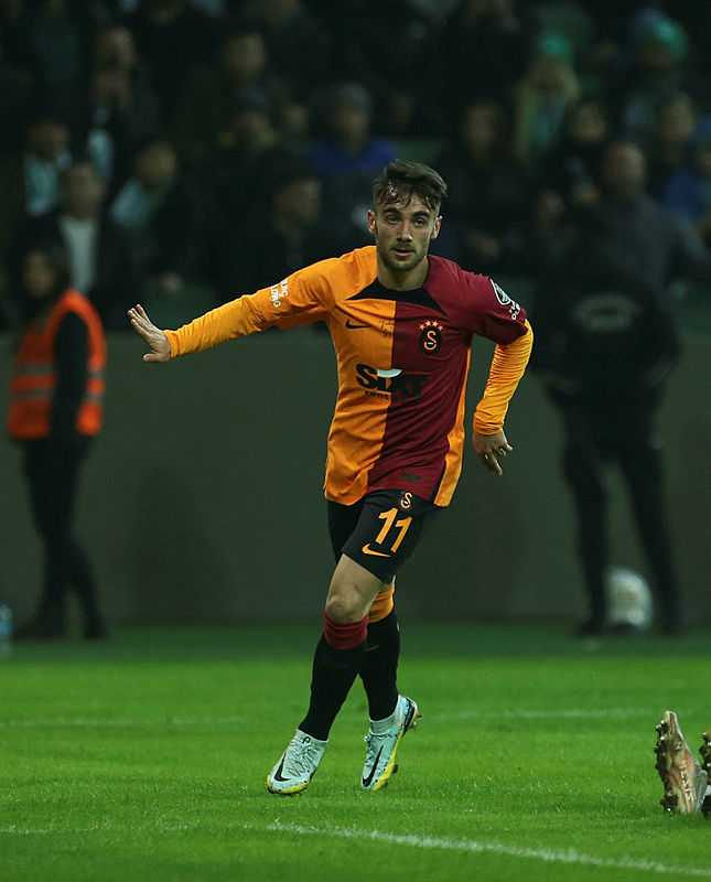 Galatasaray’ın Devler Ligi’nde Zalgiris ile oynayacağı maçın kadrosu belli oldu
