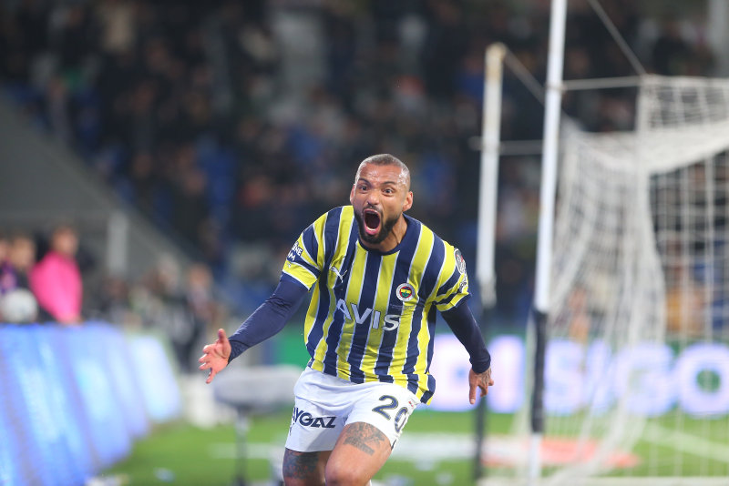 Fenerbahçe’ye transferde Joao Pedro piyangosu! 3 kulüp birden...