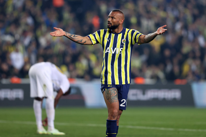 Fenerbahçe’ye transferde Joao Pedro piyangosu! 3 kulüp birden...