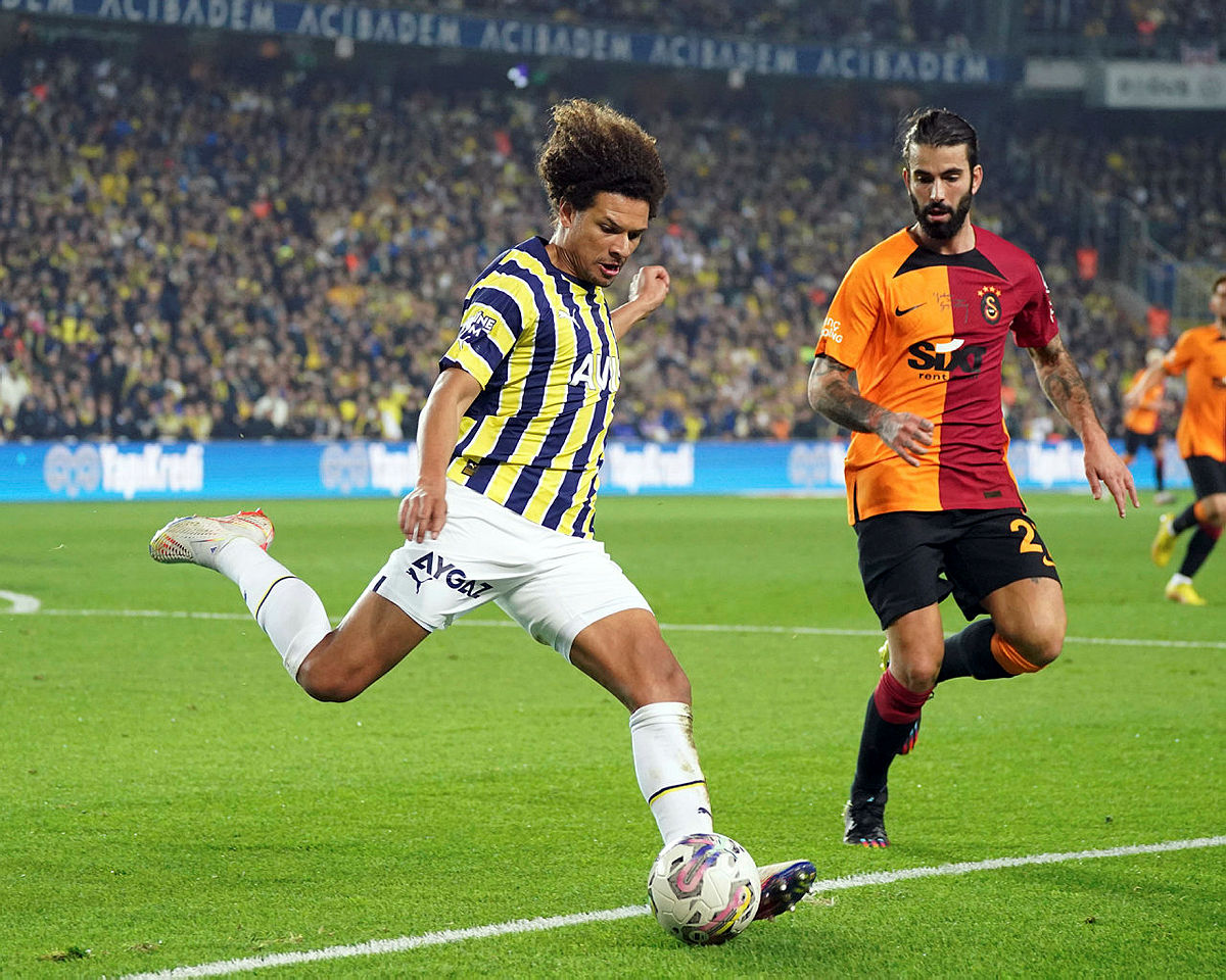 Fenerbahçe’den Galatasaray’a Zaha misillemesi! Okan Buruk’un gözdesine kanca