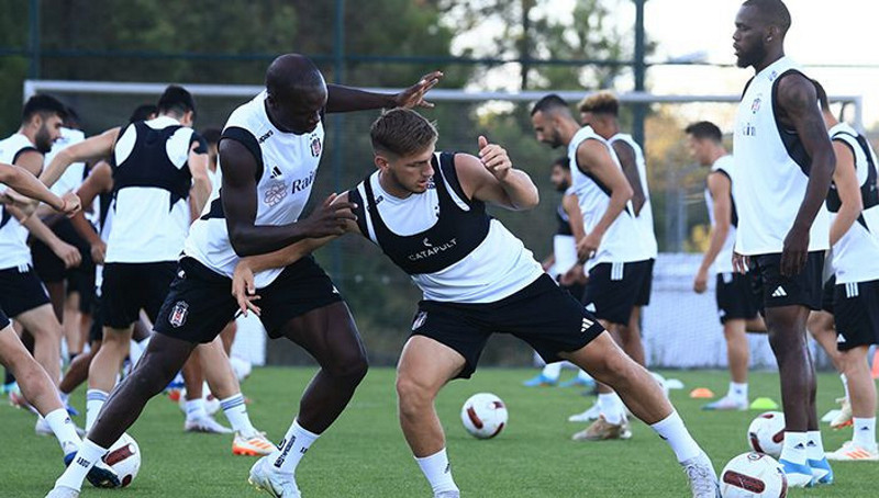 BEŞİKTAŞ TRANSFER HABERİ - Vitor Tormena kararını verdi!