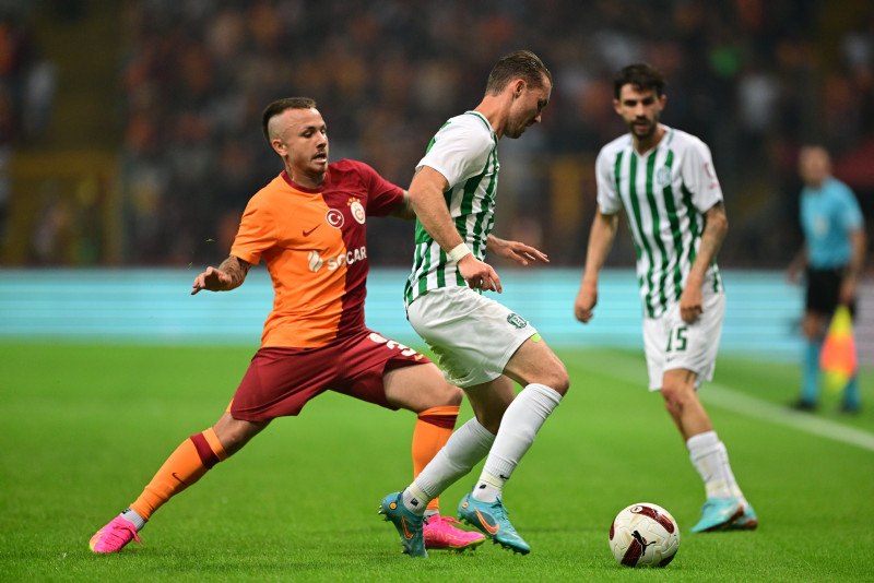 Spor yazarları Galatasaray - Zalgiris maçını değerlendirdi