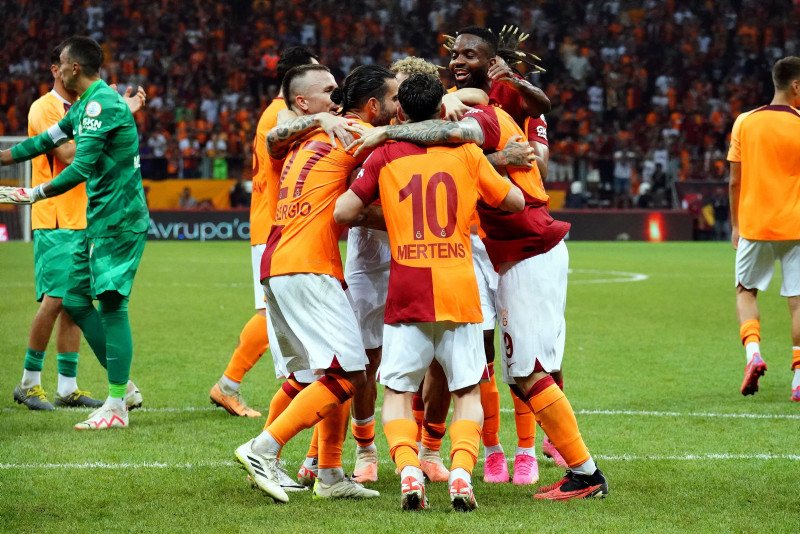 Galatasaray’dan Molde maçı öncesi prim müjdesi