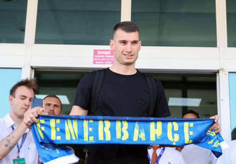 Fenerbahçe’de Dominik Livakovic’in maliyeti... Kalede büyük değişiklik