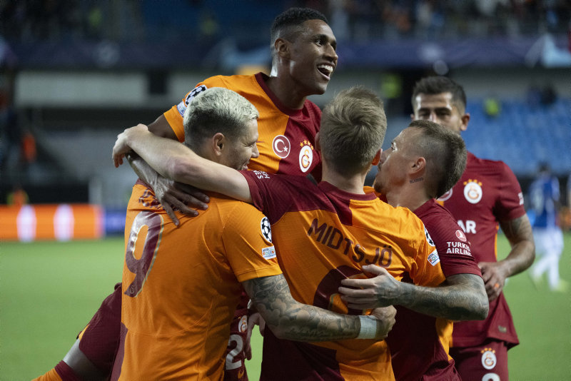 Galatasaray’dan transferde sürpriz orta saha harekatı!