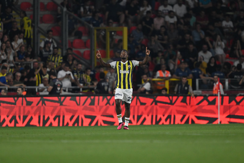 Fenerbahçe’de beklenmedik gelişme! Transfer...