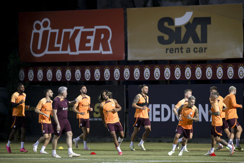 Manchester United’a Galatasaray şoku!