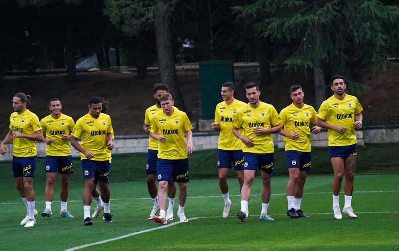 TRANSFER HABERİ : Fenerbahçe’ye sambacı orta saha! Brezilya basını duyurdu