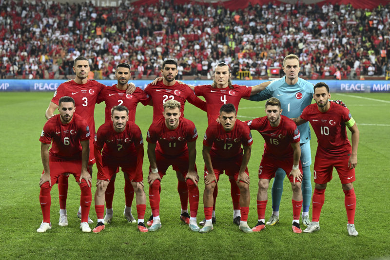 Spor yazarları Türkiye-Ermenistan maçını yorumladı!