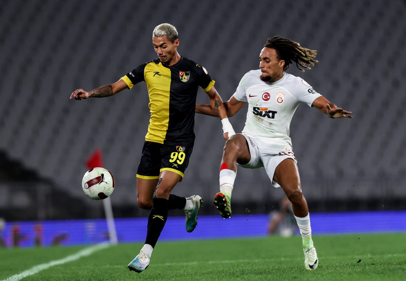 TRANSFER HABERLERİ | Dünya devlerinden Galatasaray’ın yıldızına kanca! Gözler Old Trafford’da olacak