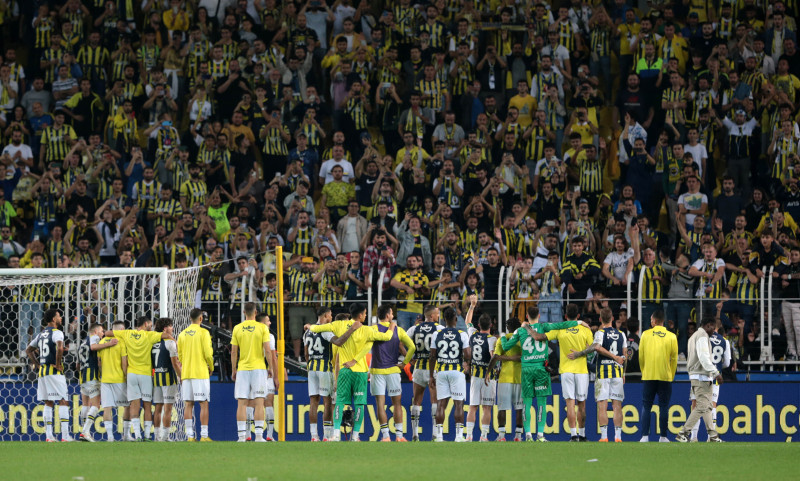 Fenerbahçe her alanda lider! Rakiplerine fark attı