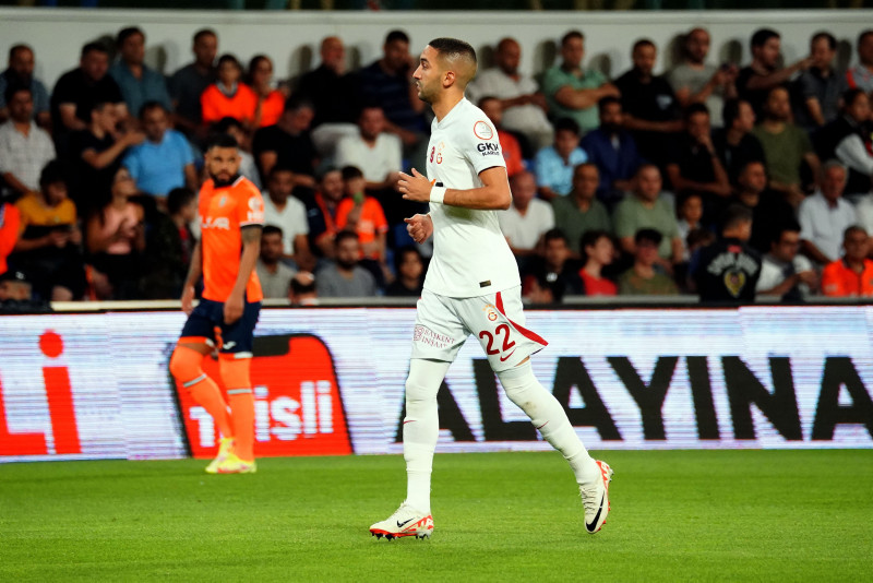 Galatasaray’da Manchester United maçı öncesi Hakim Ziyech gelişmesi!