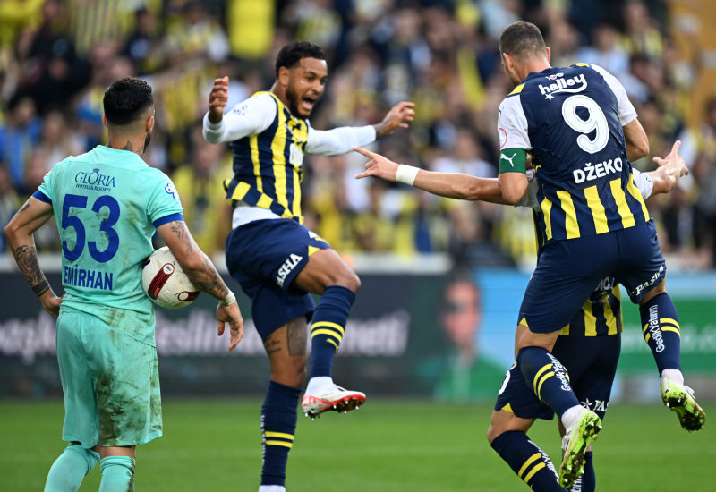 İsmail Kartal tüm takımı değiştiriyor! İşte Fenerbahçe’nin Spartak Trnava maçı 11’i