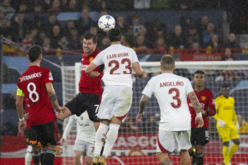 Ömer Üründül Manchester United-Galatasaray karşılaşmasını değerlendirdi!