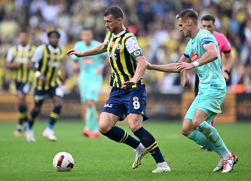 Fenerbahçe rekora koşuyor! İsmail Kartal...