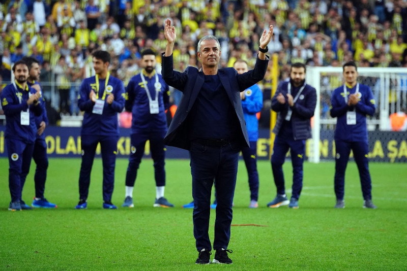 Fenerbahçe rekora koşuyor! İsmail Kartal...
