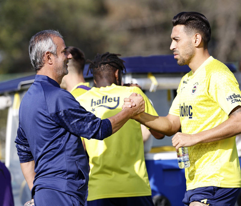 Fenerbahçe rekora koşuyor! İsmail Kartal...