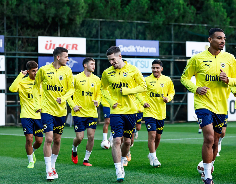 FENERBAHÇE HABERLERİ | İsmail Kartal’dan flaş Cengiz Ünder kararı! Hatayspor maçı...