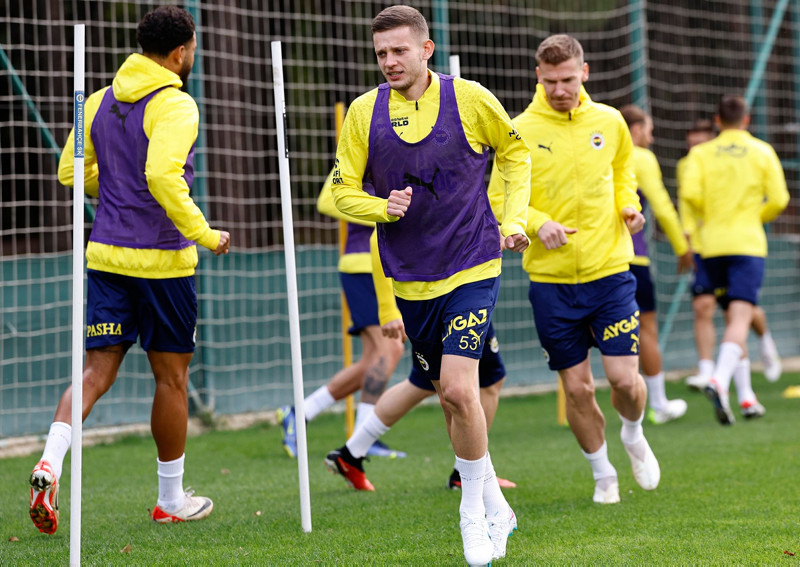 TRANSFER HABERLERİ | Fenerbahçe’de gözden düşmüştü! Yeni takımında resital sundu