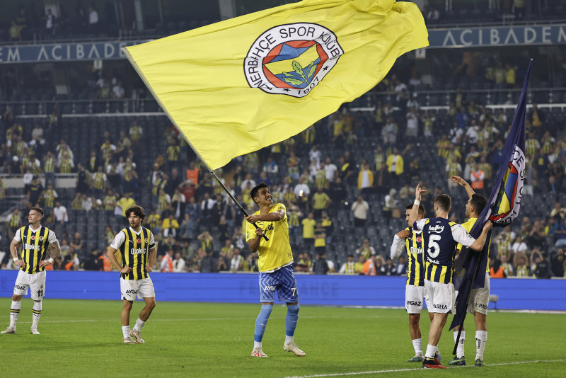 FENERBAHÇE TRANSFER HABERLERİ: Ferdi Kadıoğlu’na tarihe geçecek teklif!