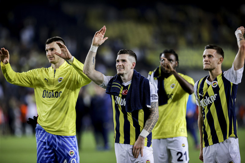 Fenerbahçe’den sol beke gelecek transferi!