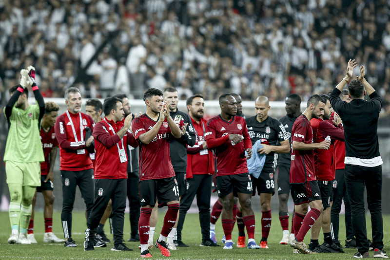 Beşiktaş’ta Cenk Tosun ve Salih Uçan bilmecesi! Yeni sözleşme...