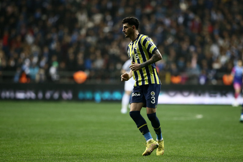 FENERBAHÇE TRANSFER HABERİ: Samet Akaydın’a flaş talip! Yeni adresi...