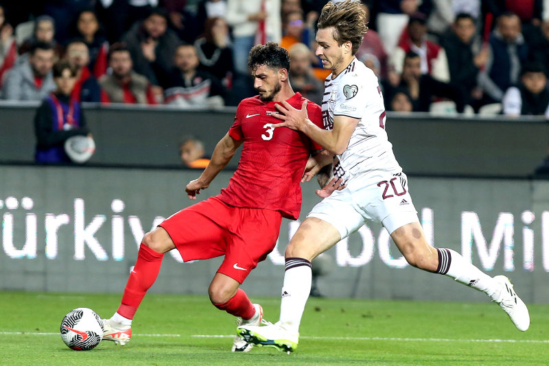 FENERBAHÇE TRANSFER HABERİ: Samet Akaydın’a flaş talip! Yeni adresi...