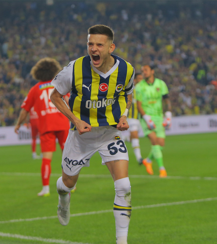 TRANSFER HABERİ: Fenerbahçelileri üzecek gelişme! Szymanski...