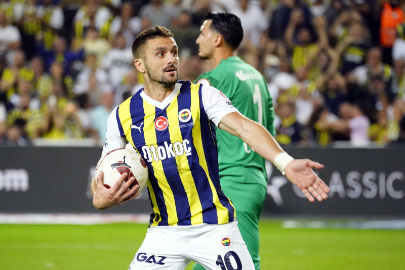 TRANSFER HABERİ - Premier Lig’in yıldızı Fenerbahçe’ye geliyor! Devre arasında kiralanacak