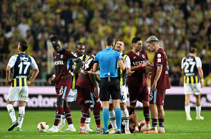 FENERBAHÇE HABERLERİ - İsmail Kartal Trabzonspor maçı sonrası oyunculara seslendi!