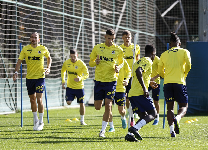 FENERBAHÇE HABERLERİ - İsmail Kartal Trabzonspor maçı sonrası oyunculara seslendi!