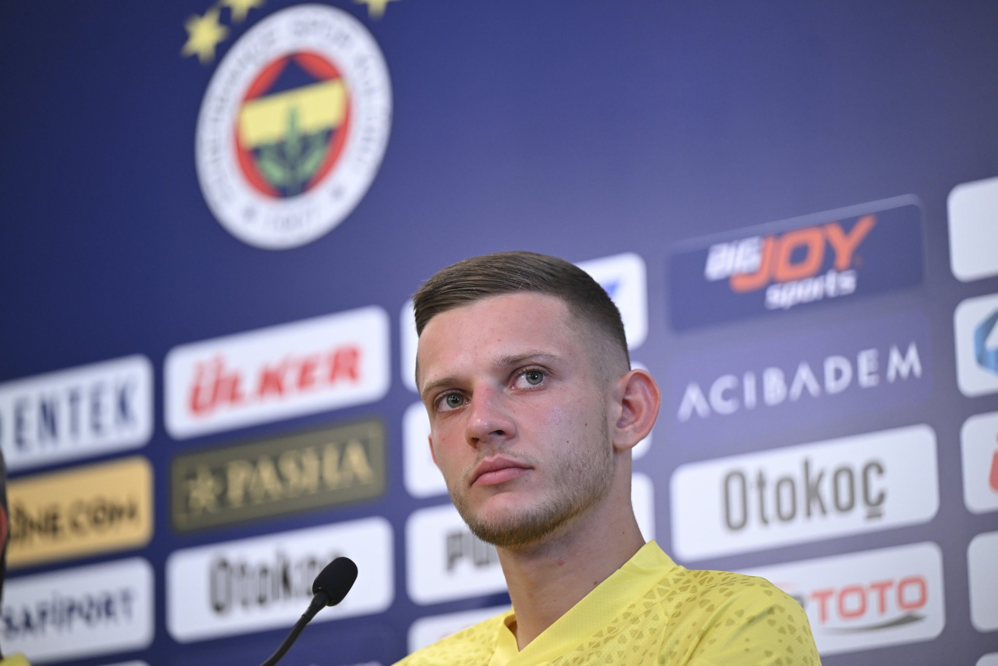 Fenerbahçe’ye transfer piyangosu! Devre arasında gelecekler