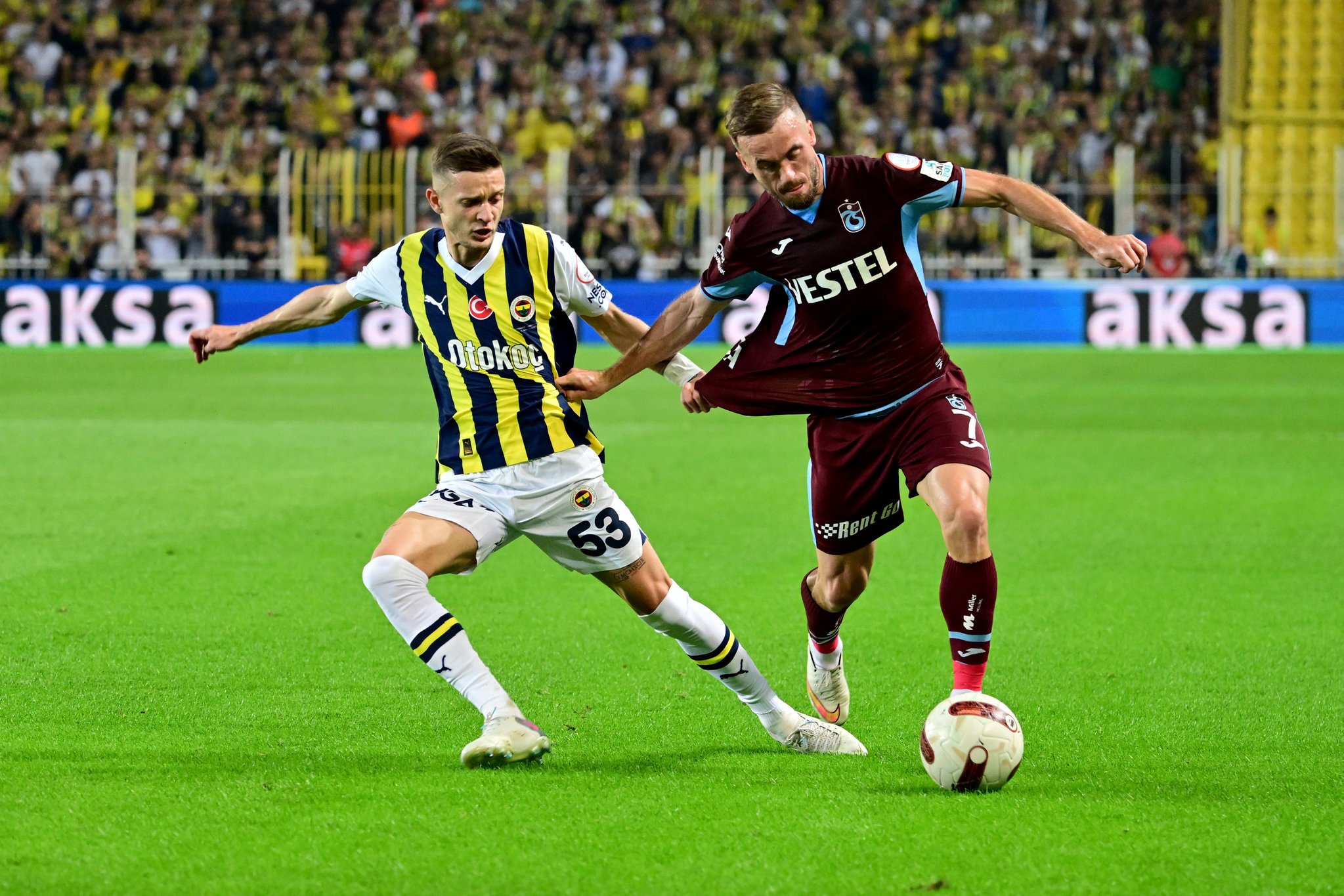 Fenerbahçe’ye transfer piyangosu! Devre arasında gelecekler