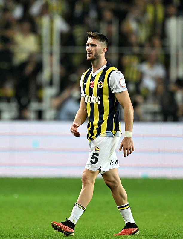 İsmail Kartal’ın sakatlıklarla başı dertte! İşte Fenerbahçe’nin Ludogorets maçı muhtemel 11