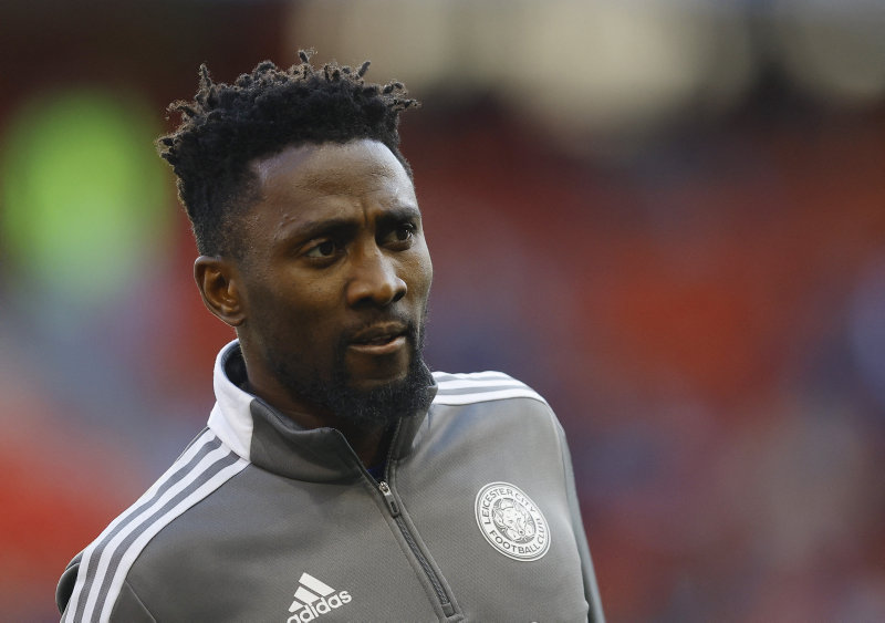 İngiliz ekibi devrede! Fenerbahçe ve Galatasaray’a transferde zorlu rakip