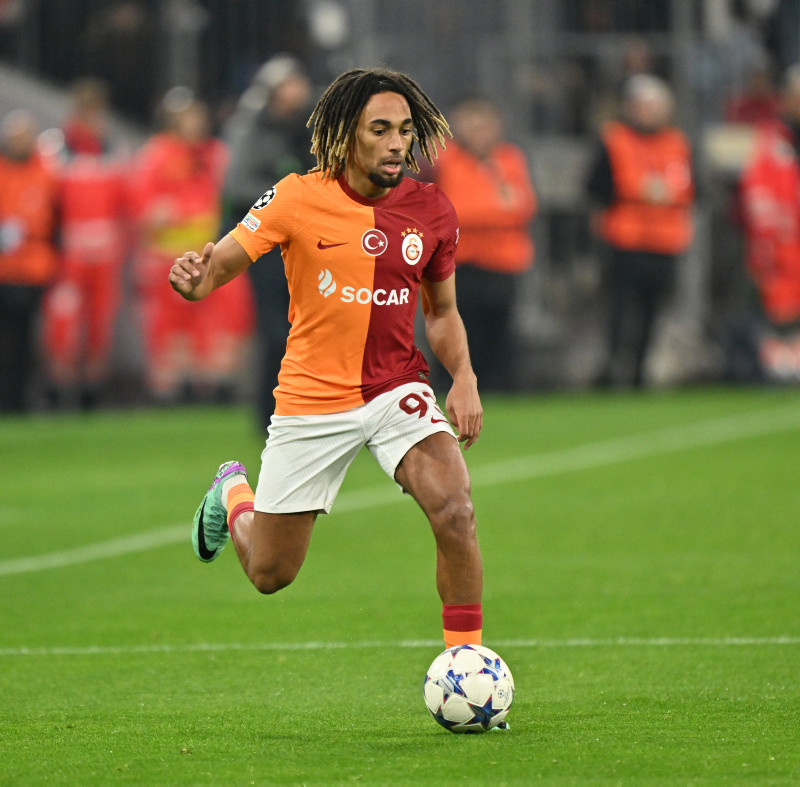 İtalyan devinden Sacha Boey’a kanca! Galatasaray’ın kapısını çalacak